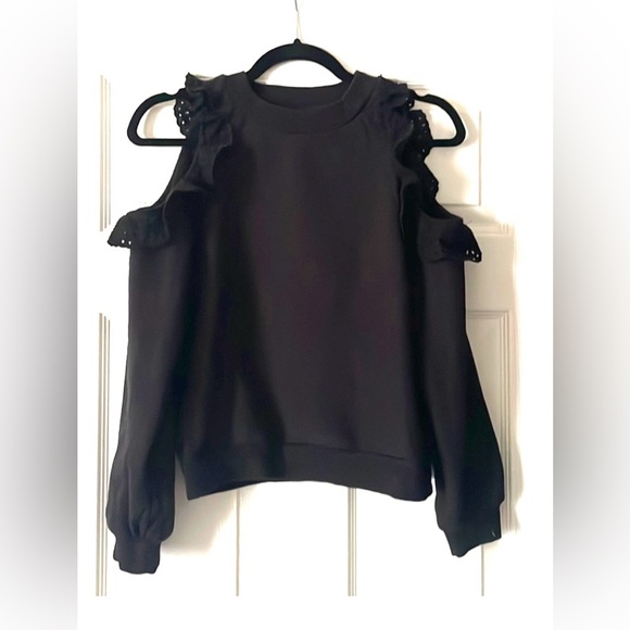 H&M Black Ruffled cold shoulder Cut Out sweatshirt - Picture 1 of 6